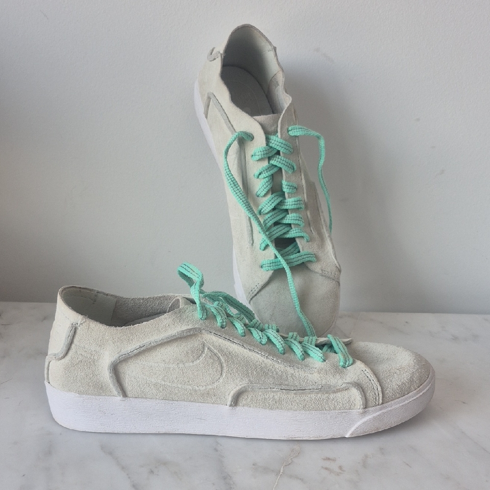 Nike Cream Sneakers with Mint Accents